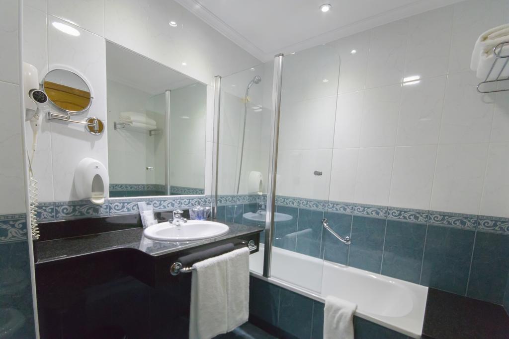 Twin Room Sea View Spa Access 1 or 2 beds,784651452:JPEG
